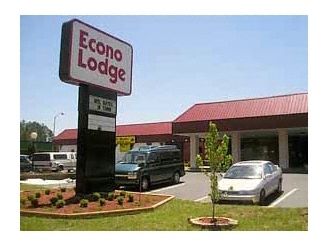The Sanford Inn Bagian luar foto