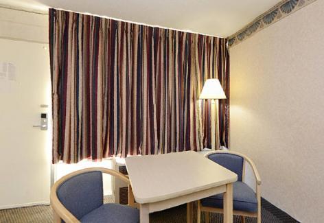 The Sanford Inn Ruang foto